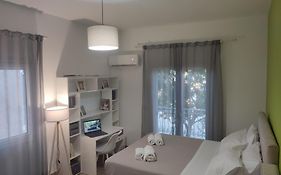 Sotiris Mandarin House